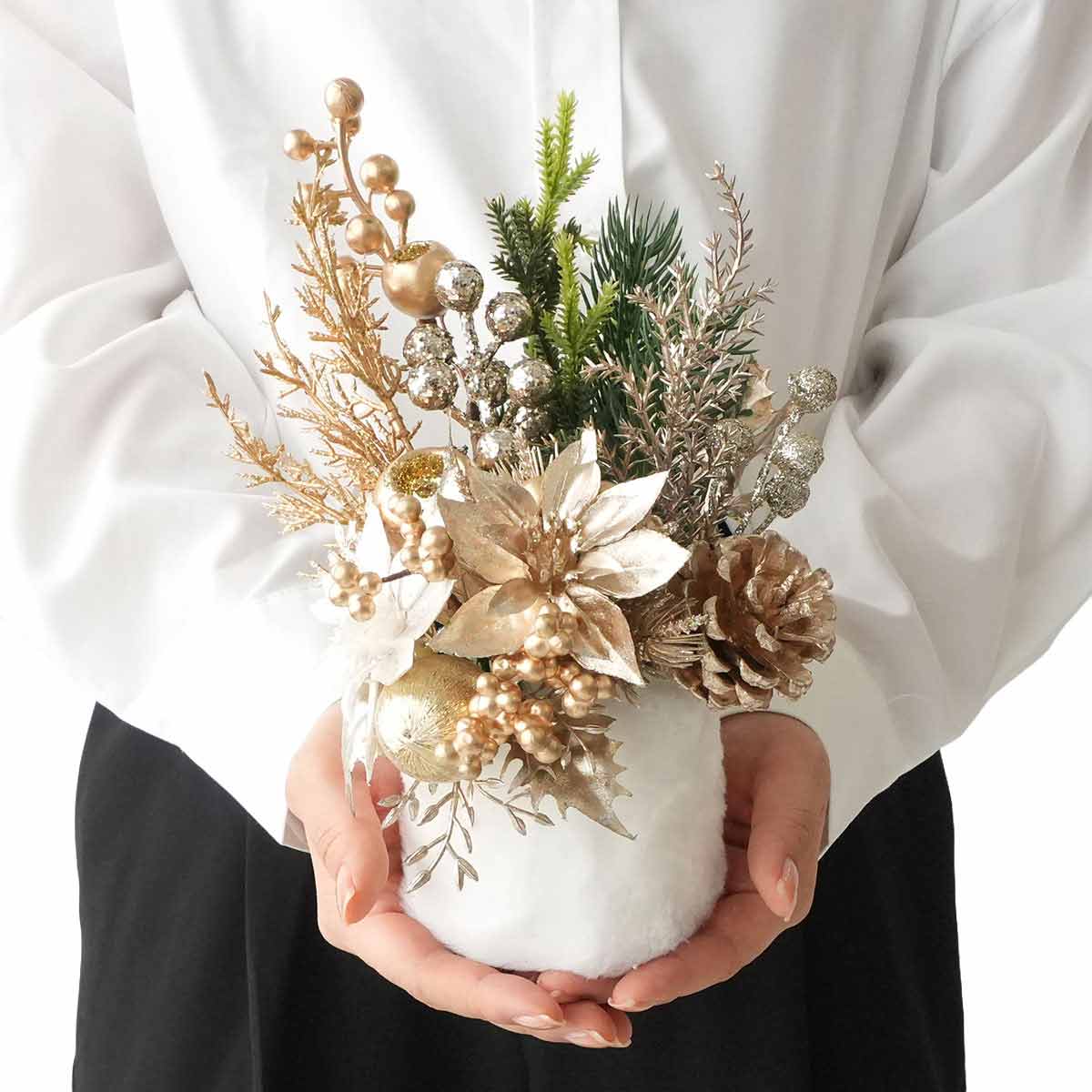 ウィンターゴールド造花アレンジ高さ26cm