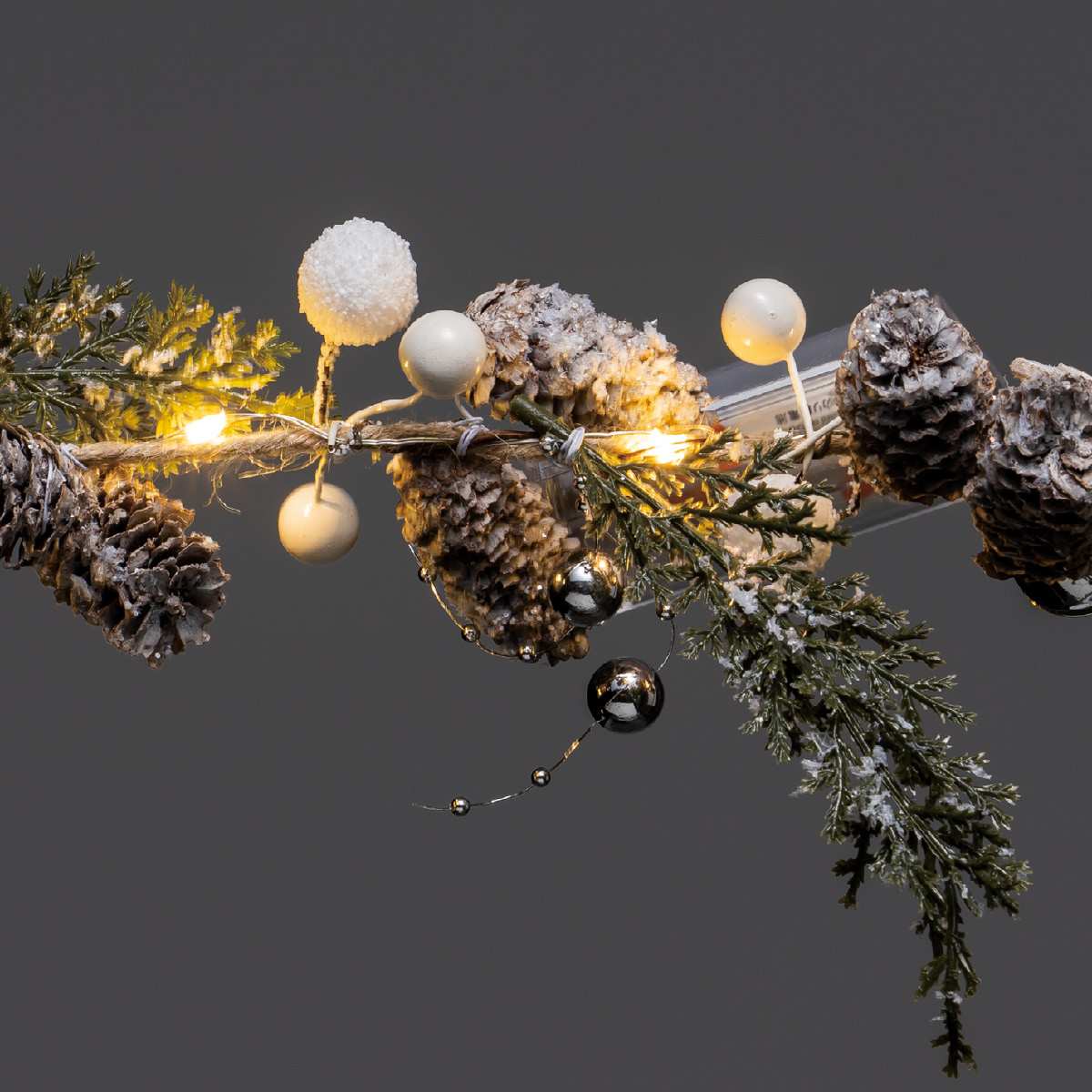 (1)ホワイト 点灯時