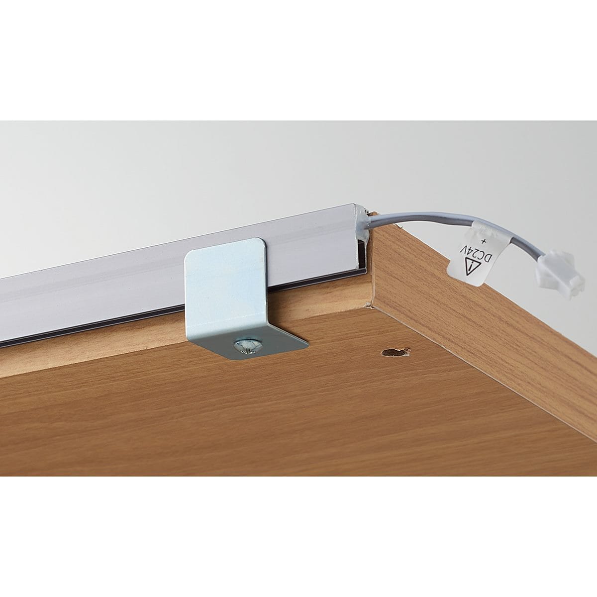 (4)木棚用取付金具 使用例