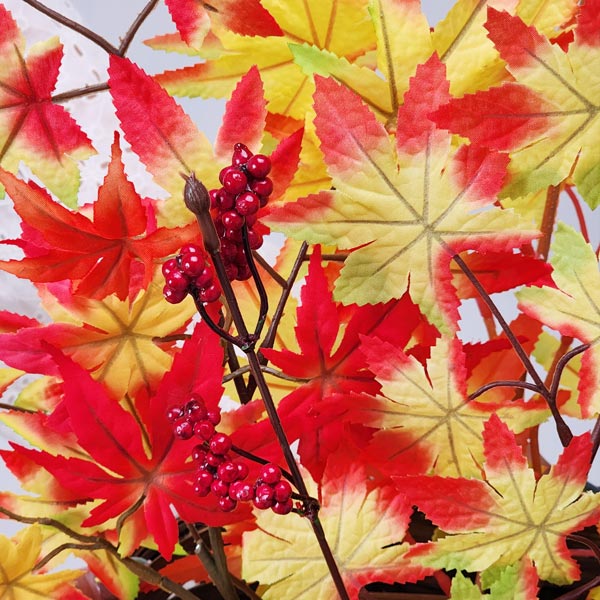 中古造花／紅葉大枝100本 中古造花／紅葉大枝100本 - メルカリ