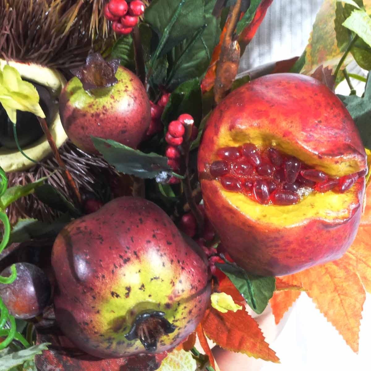 オータムフルーツアレンジ高さ50cm（造花）