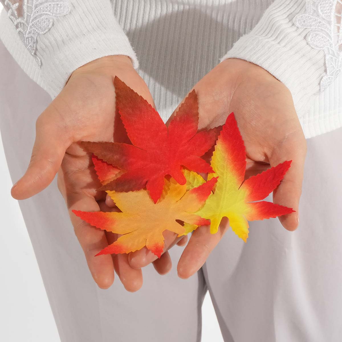 50枚 落ち葉セット もみじ（造花）