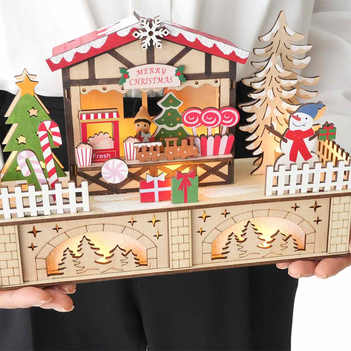 LEDウッドスタンド クリスマスマーケット 高さ17cm