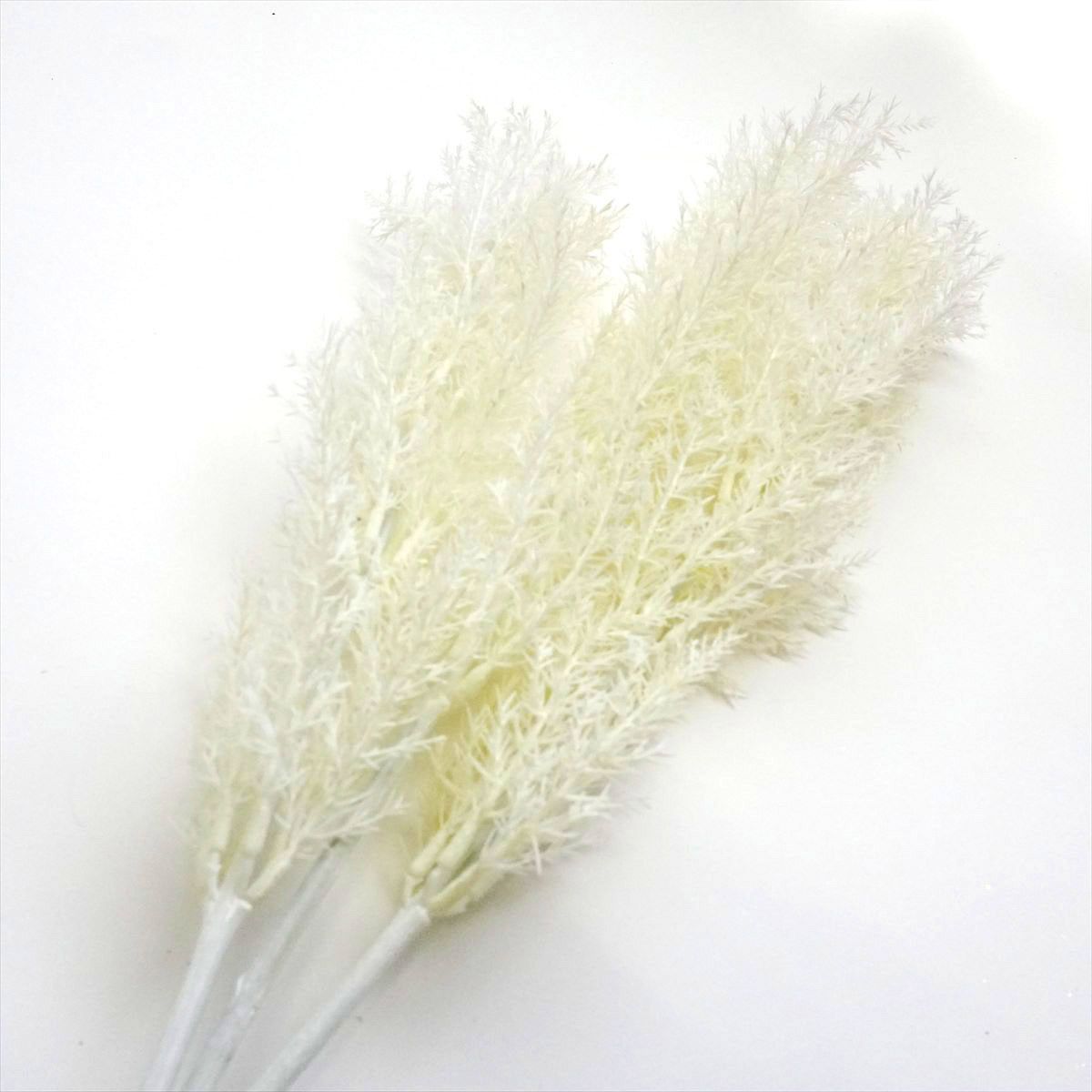 (1)ホワイト 部分アップ