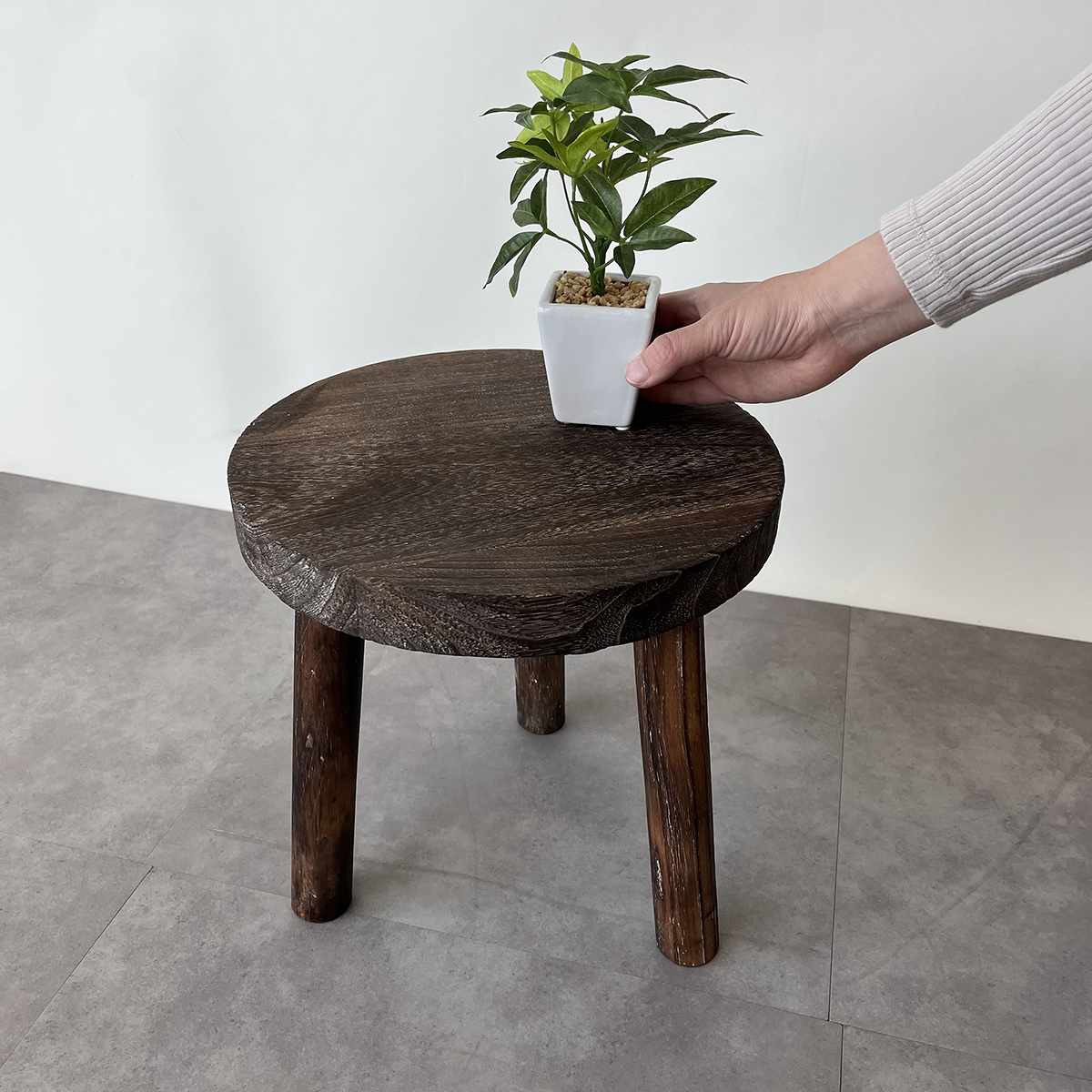 ランバージャックスタンド ラウンド ブラウン