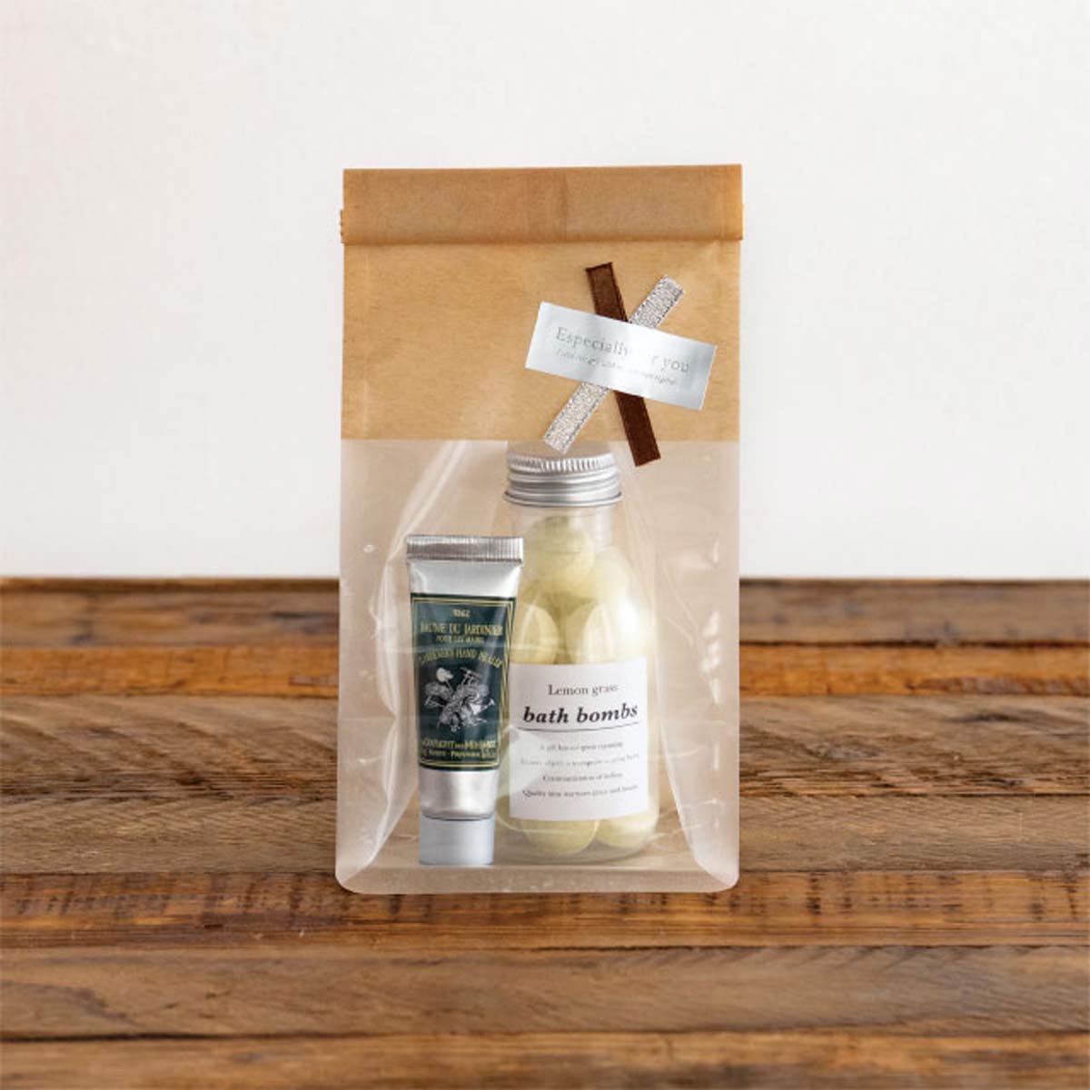 (1)10×9×24cm 使用例