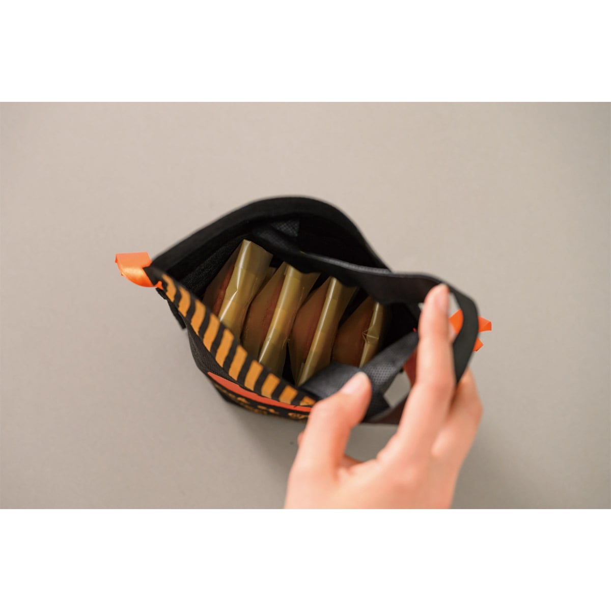 【20枚】 手提げ不織布バッグ パンプキンハロウィン