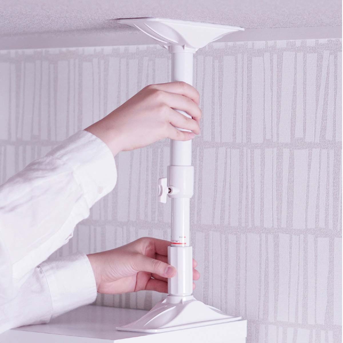 取付方法(1)伸ばす