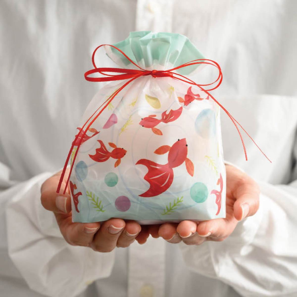 20枚 フロスト巾着バッグ 金魚