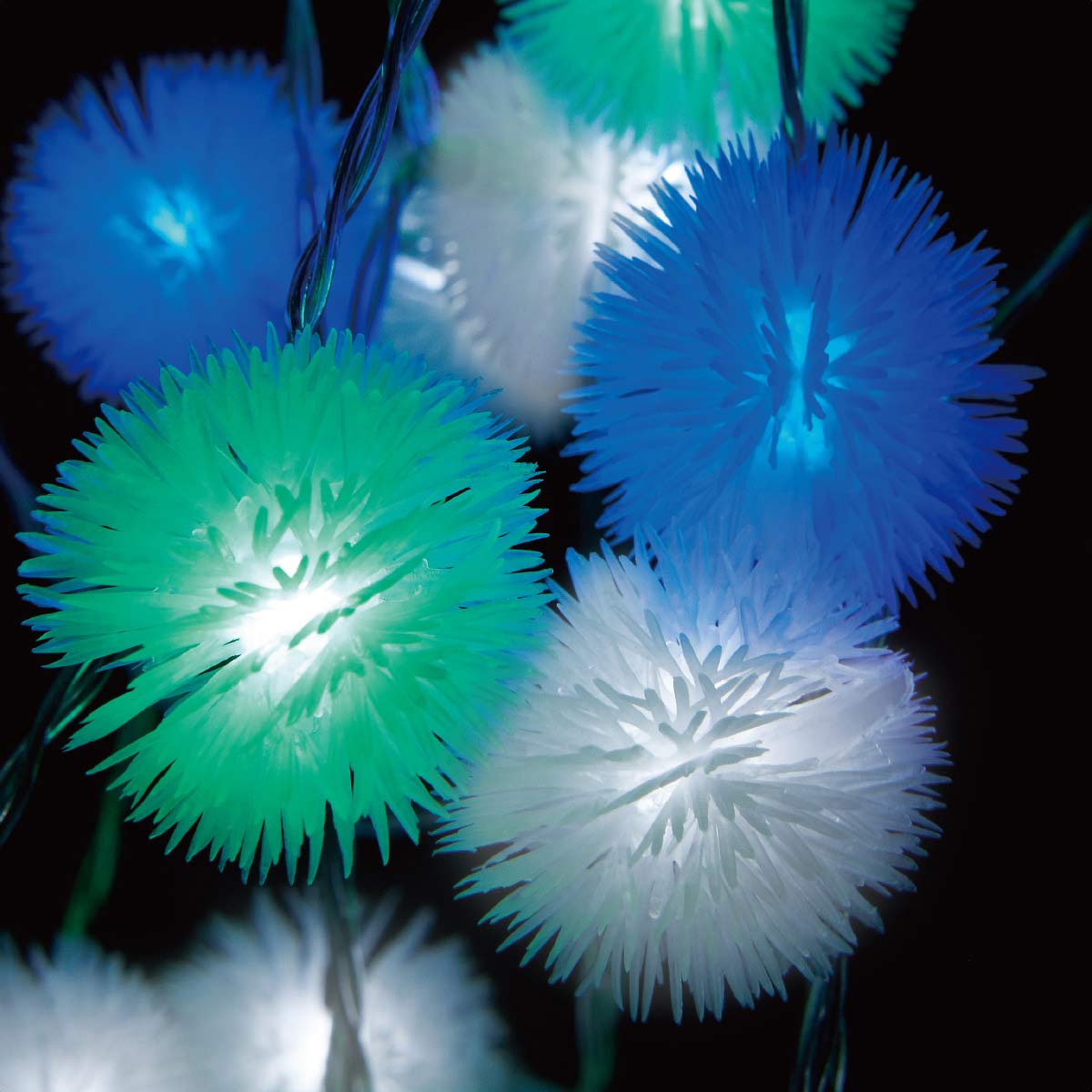 LEDタワーライト クリスマスツリーケサランパサラン アイスブルー 高さ180cm