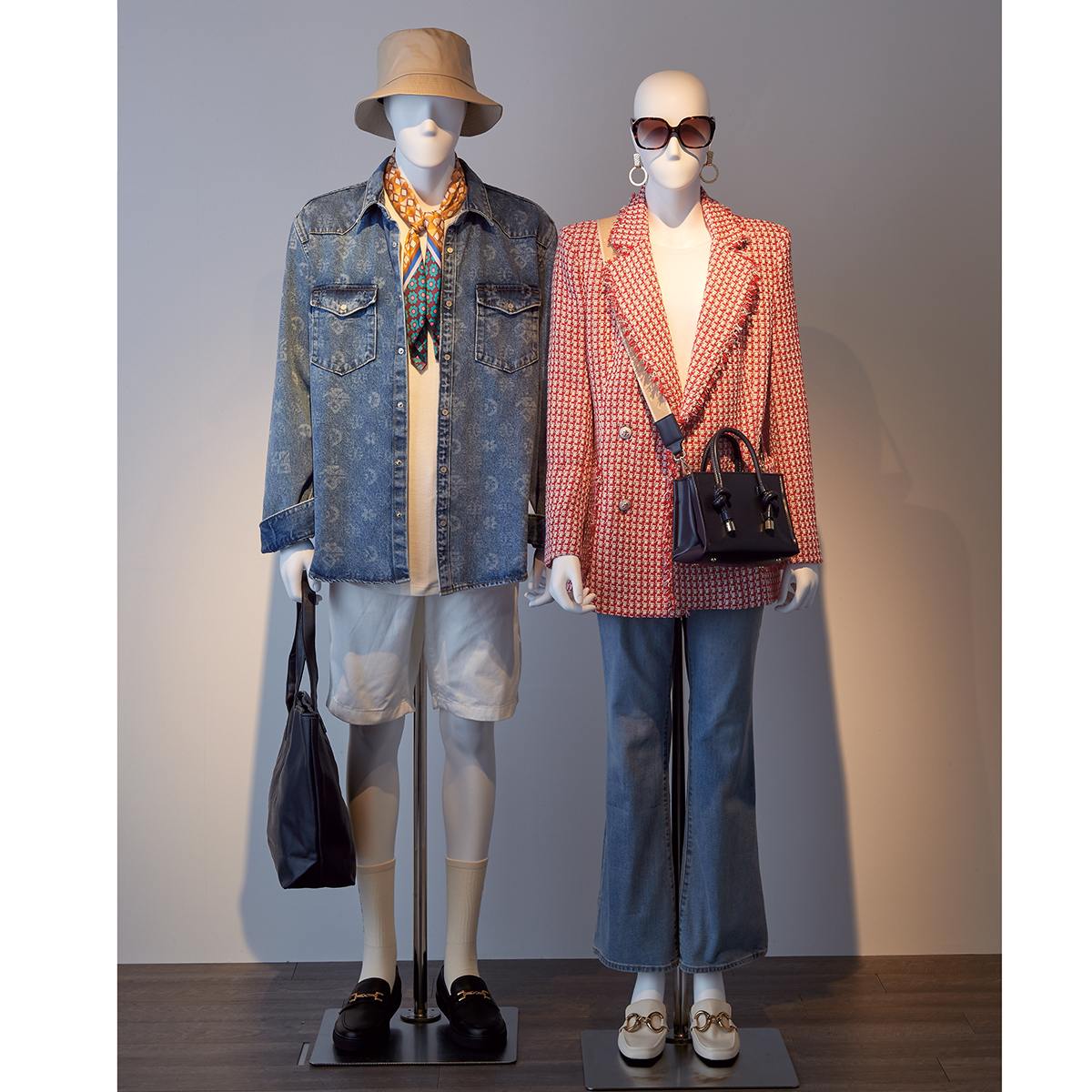 Abs製婦人全身リアルマネキン 腰手ポーズb 顔有り