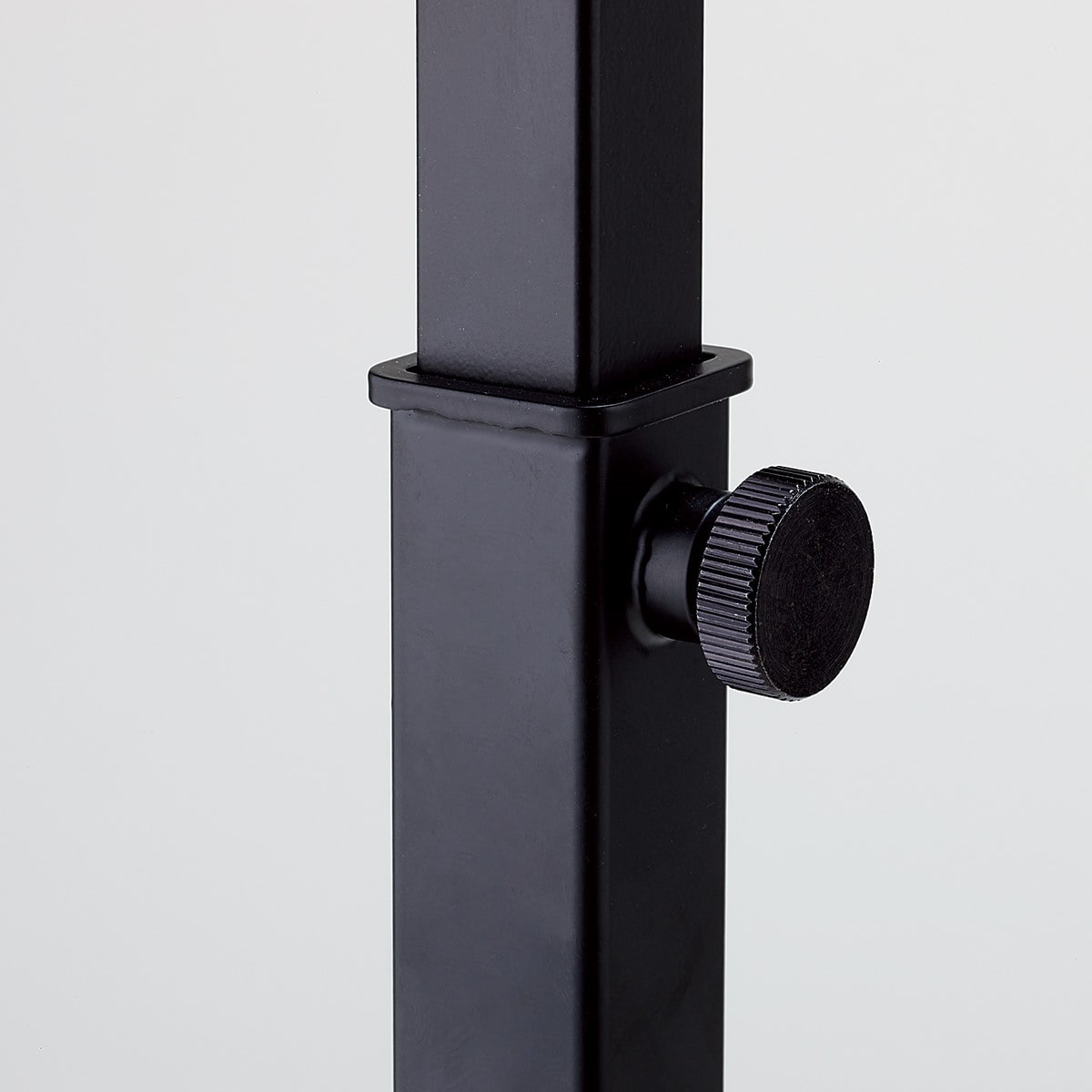 傾斜ハンガーラック 角パイプ〔ストエキオリジナル〕 白