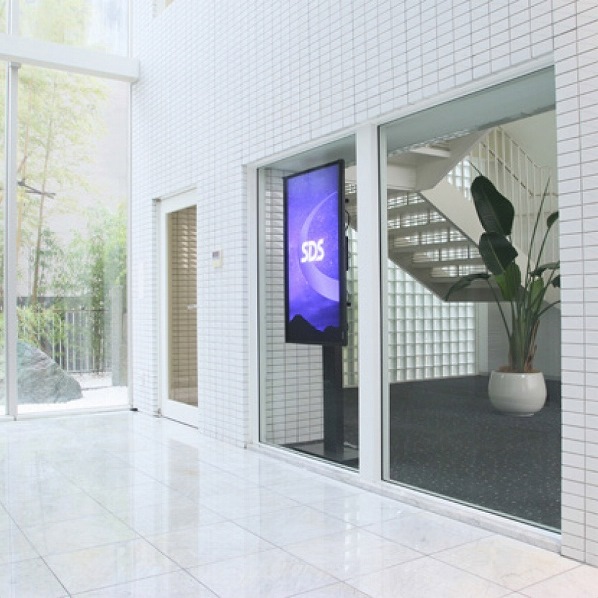 ウィンドウサイネージスタンド DS-G45 SDS エスディーエス