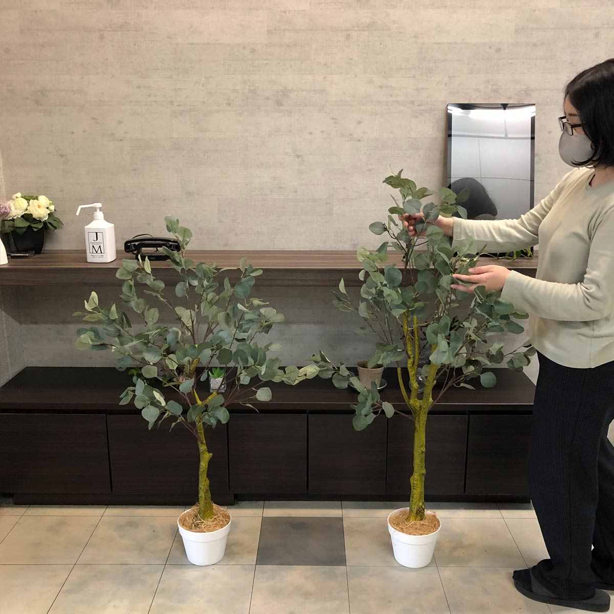 g162011]【高さ130cm】Nature 光触媒人工観葉植物 ユーカリ 観葉植物 | 家具・インテリア通販は家具350【公式】