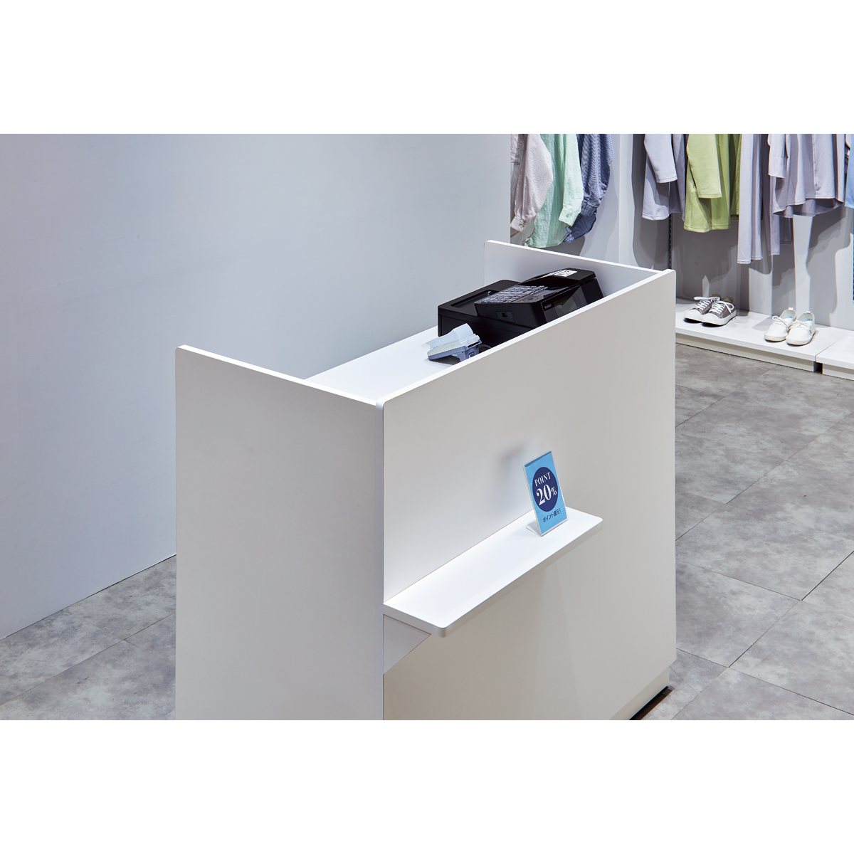 使用例 ※前面の荷台は別売