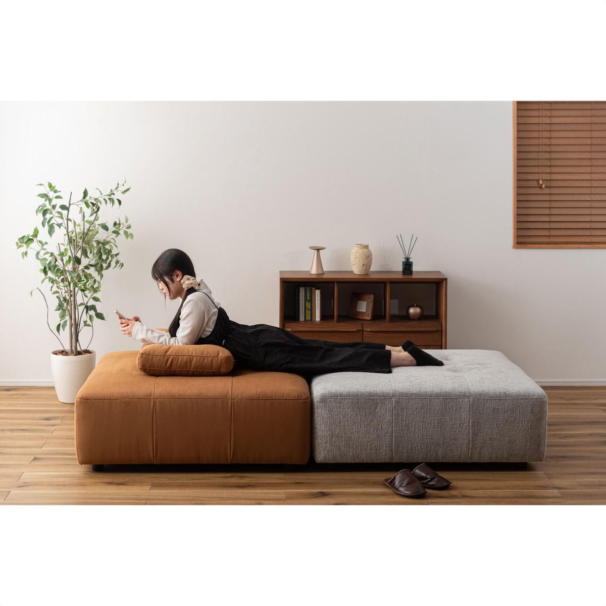 ソファ チャコール