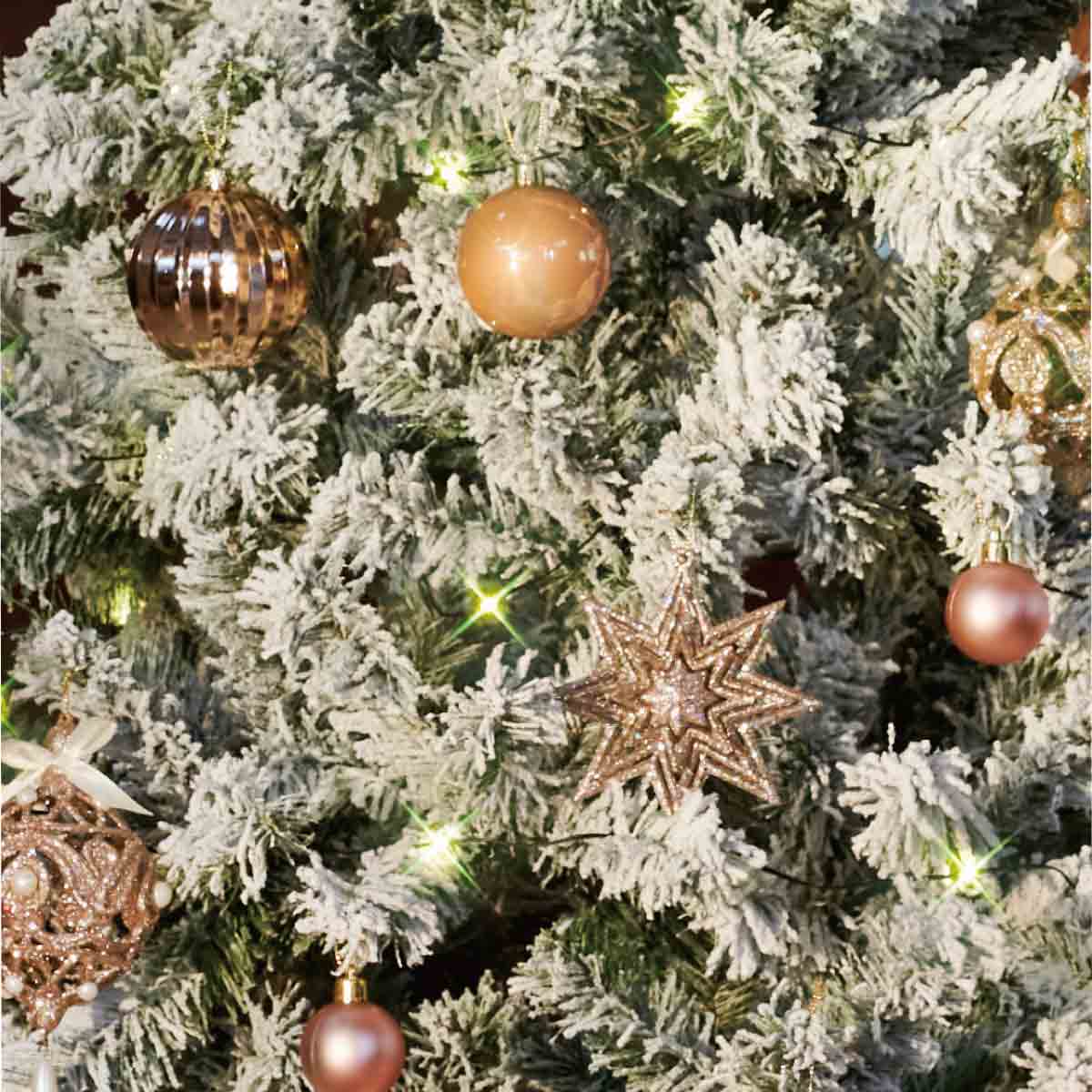 ポットライトクリスマスツリー スノー ［ストエキオリジナル］ 高さ150×幅83cm