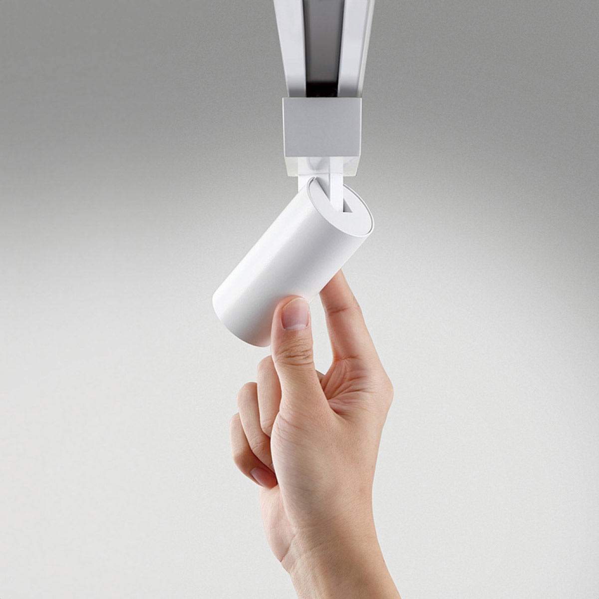 シリンダースポットライト 1500lm 照射角20度 白色 ホワイト