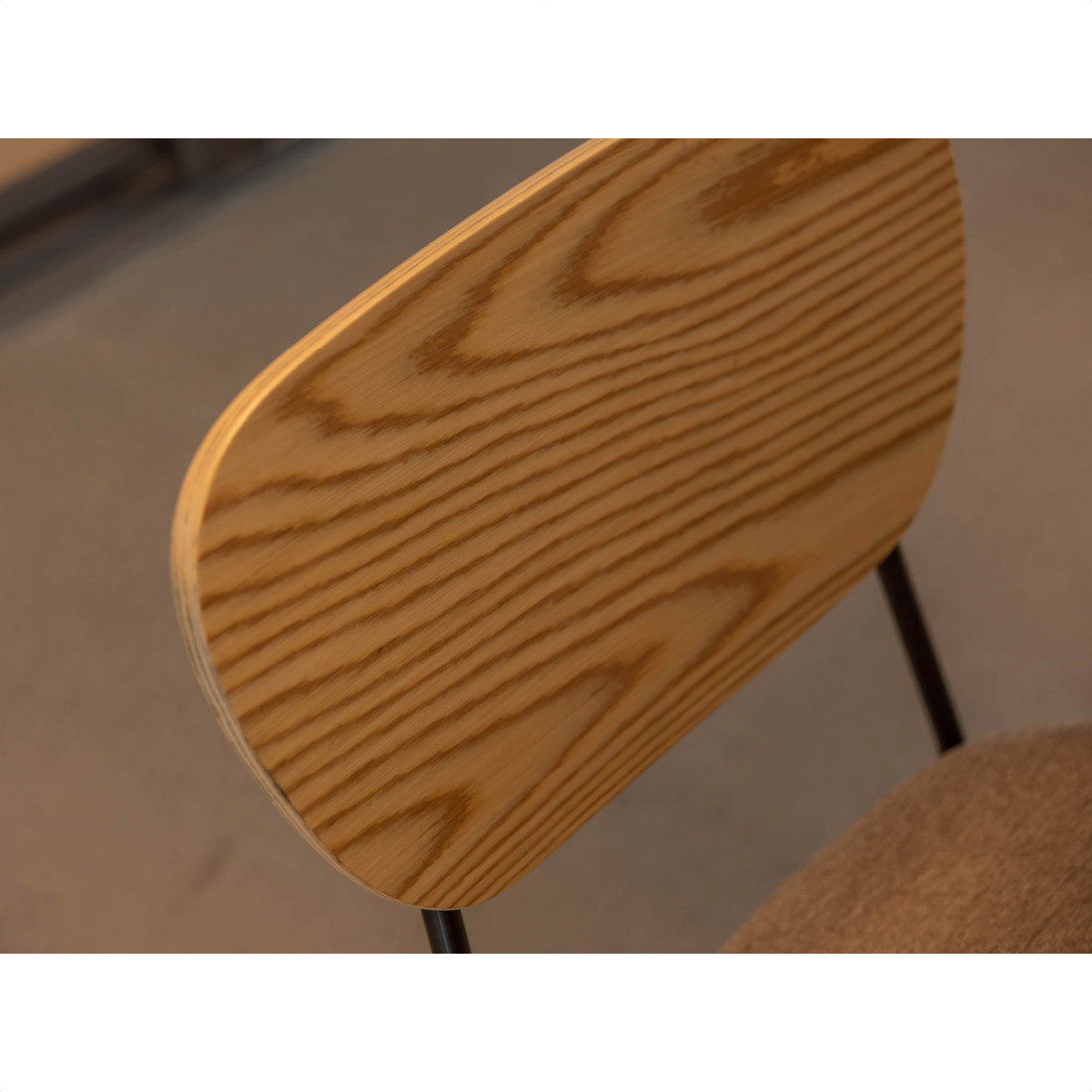 【2脚】ダイニングチェア 張地ベージュ ナチュラル