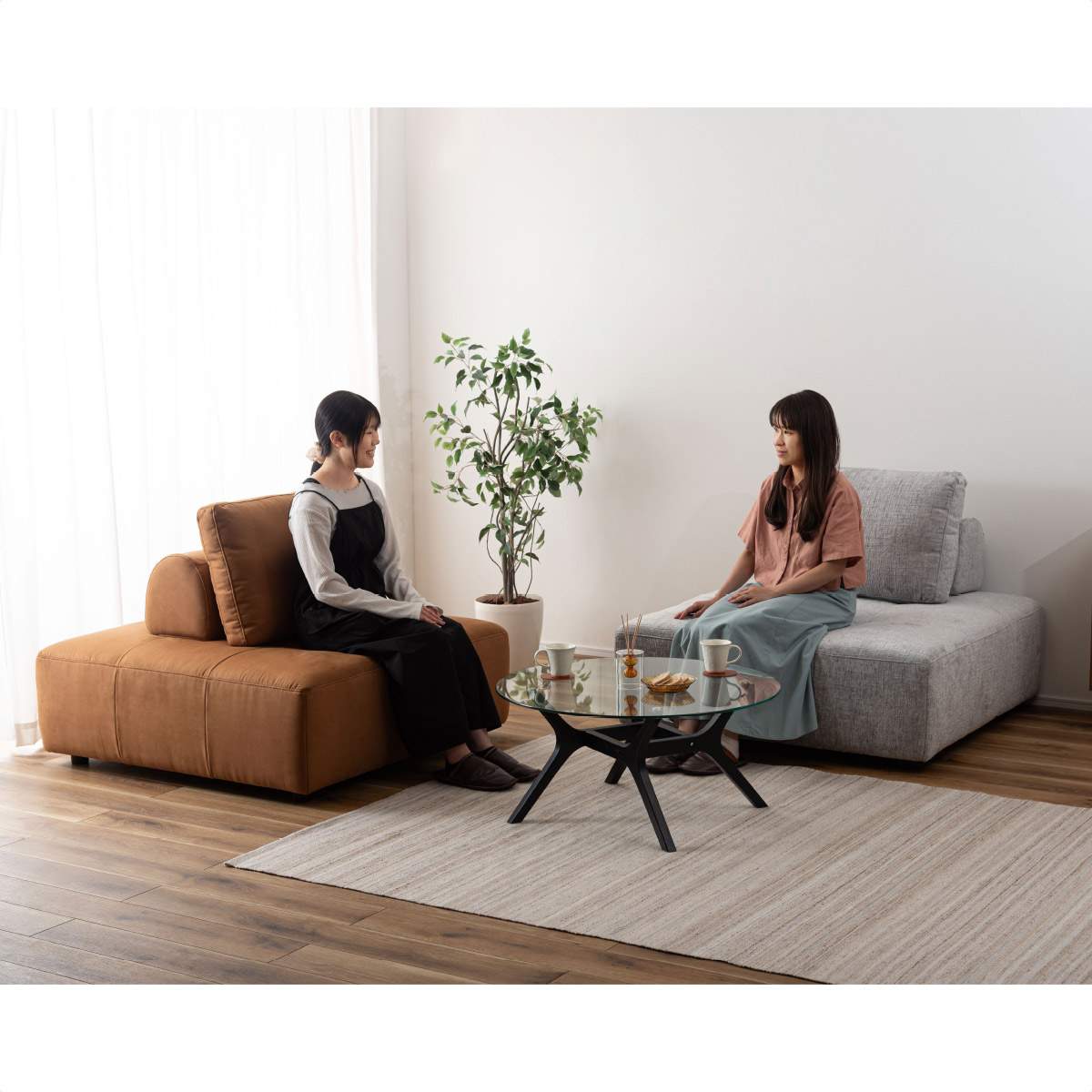 ソファ チャコール