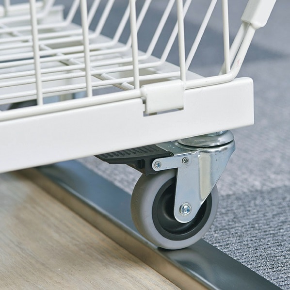 高機能型ジャンブルバスケット(直径7.5cmキャスター付き) 幅38.4cm ホワイト〔ストエキオリジナル〕 3段