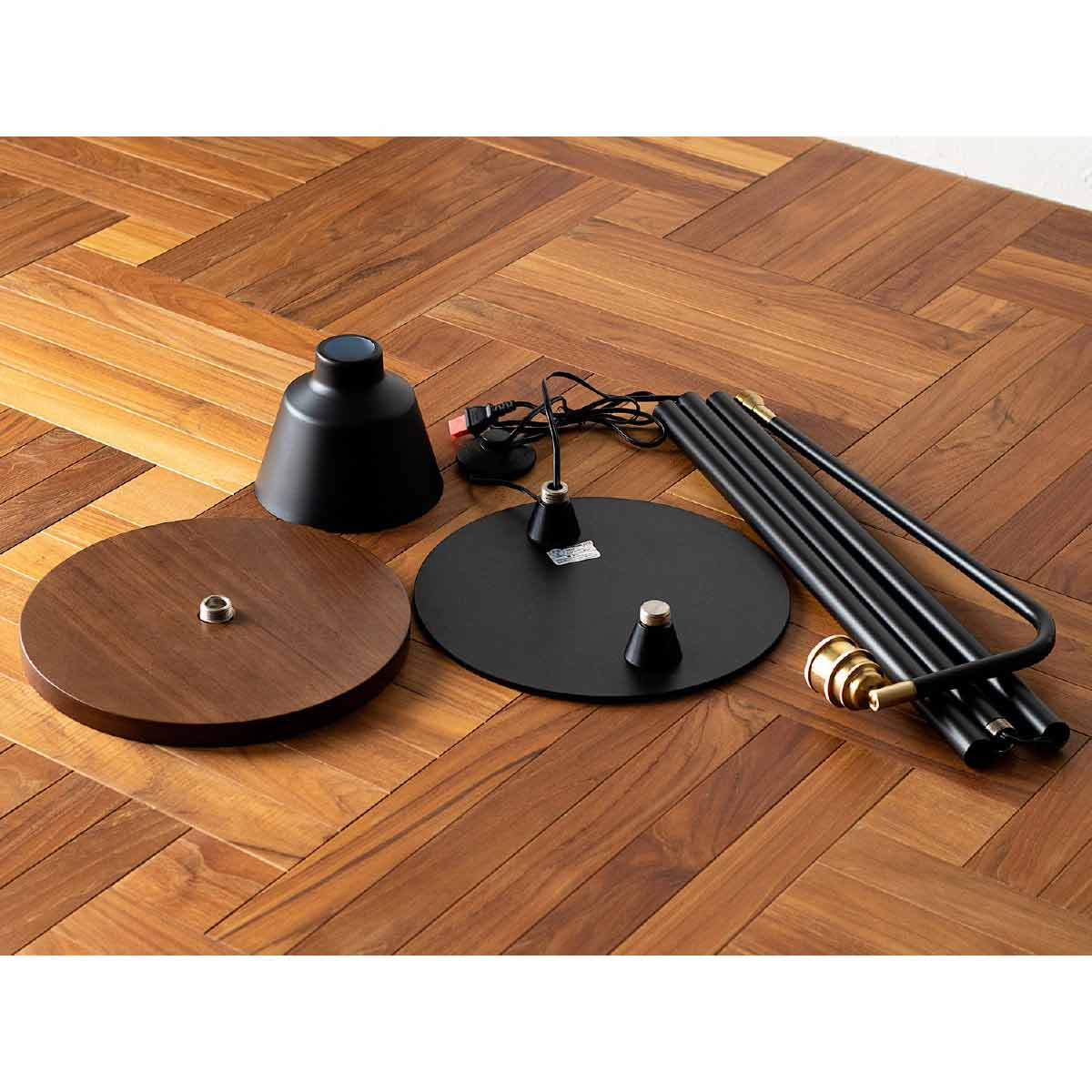 コーニッシュコラット フロアライト 電球なし ブラック