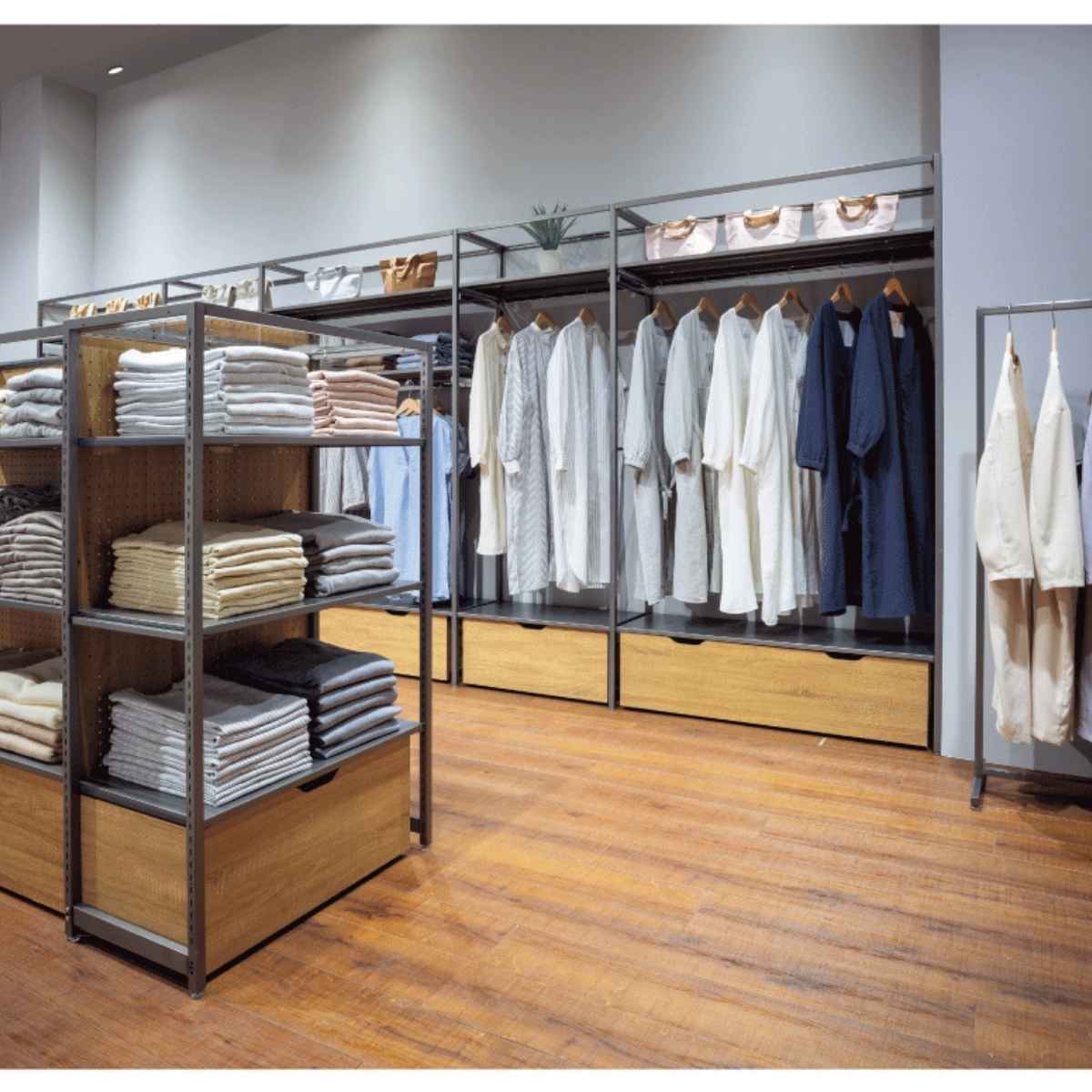 ラテラル・ロコ スチールクリア 使用イメージ