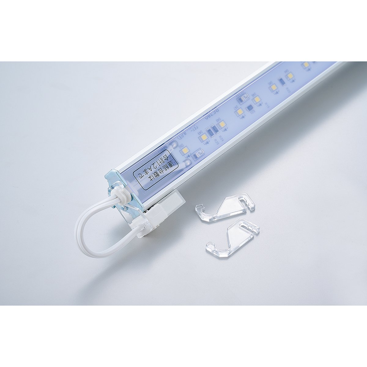 LED棚下照明SSコネクタータイプ 斜めクリアタイプ ホワイト 90cm用 昼光色