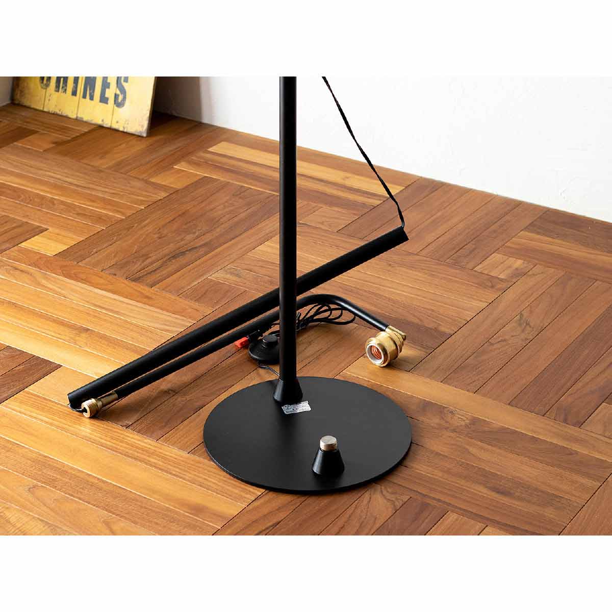 コーニッシュコラット フロアライト 電球なし ブラック