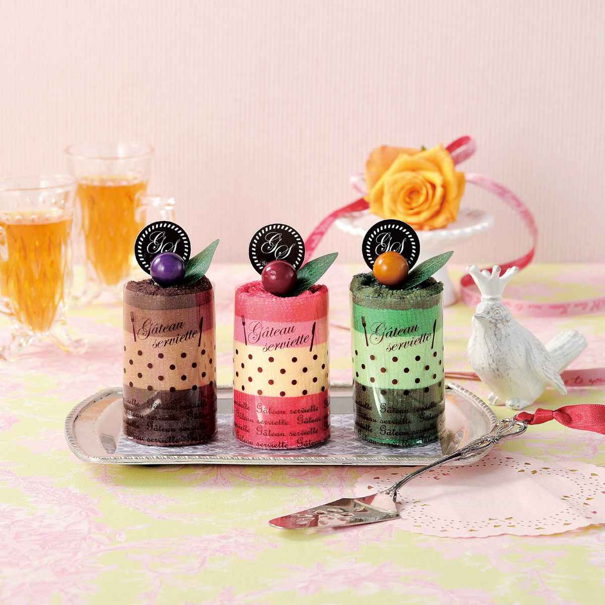 【144個】ムースケーキタオル(3色アソート)