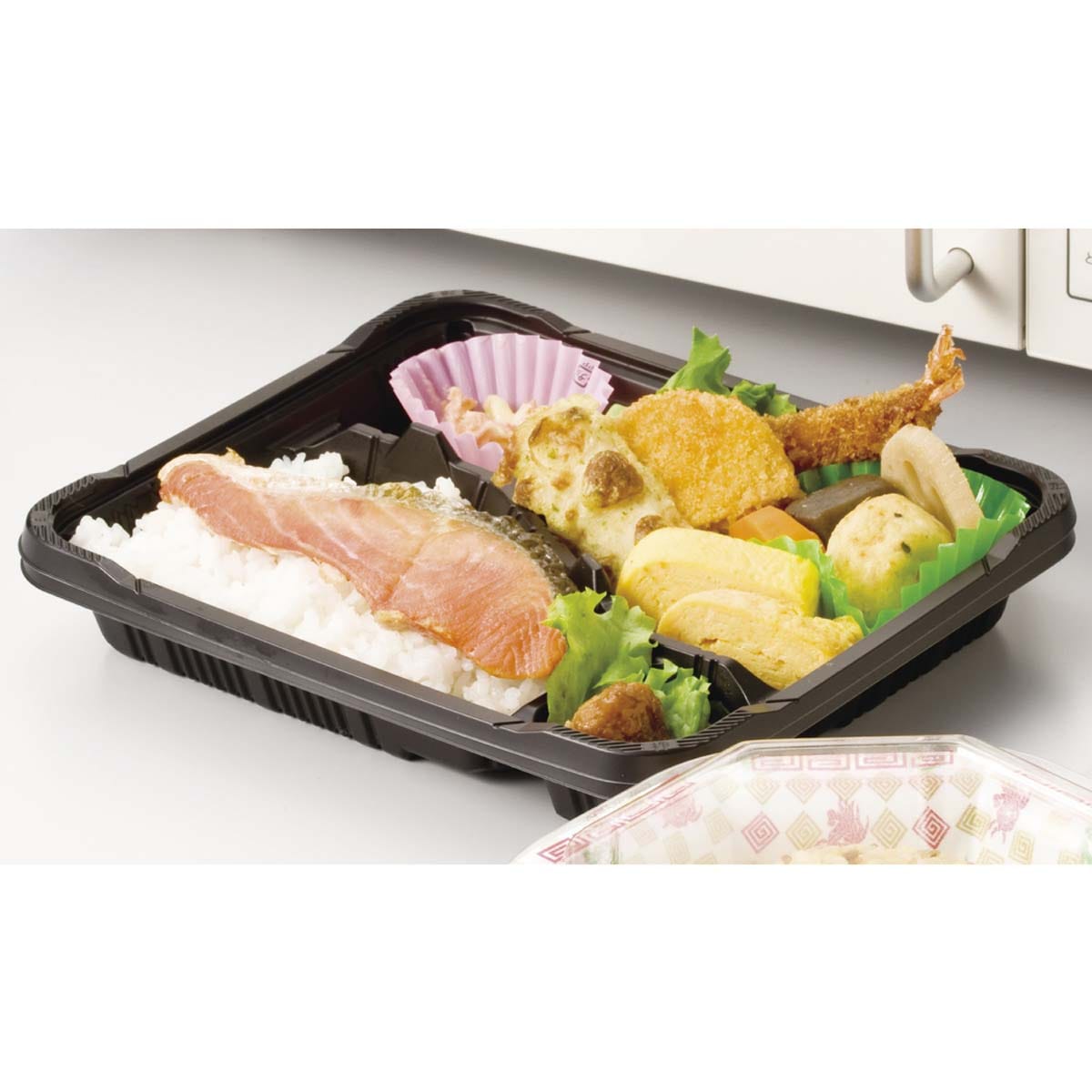 プラスチック製弁当箱